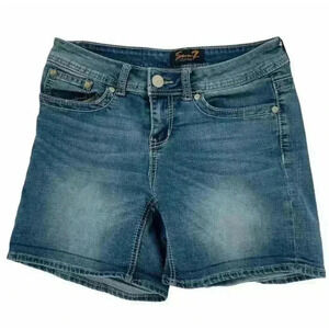 Seven7 Women's Medium Wash Blue Denim Jeans Stretch Bermuda Shorts Size 4